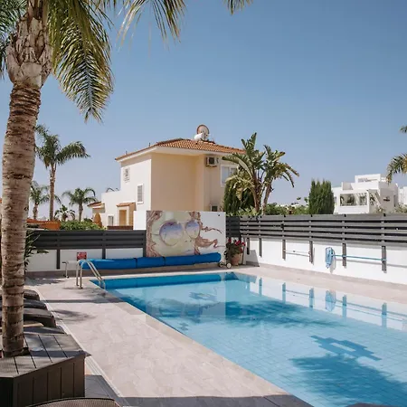 Sunset Private Complex Heated Pool Villa